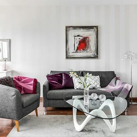 Pohjantaehti * Όουλου